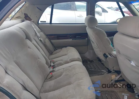 1999 Buick Lesabre Limited z USA, uszkodzony, nr VIN 1G4HR52K2XH456951